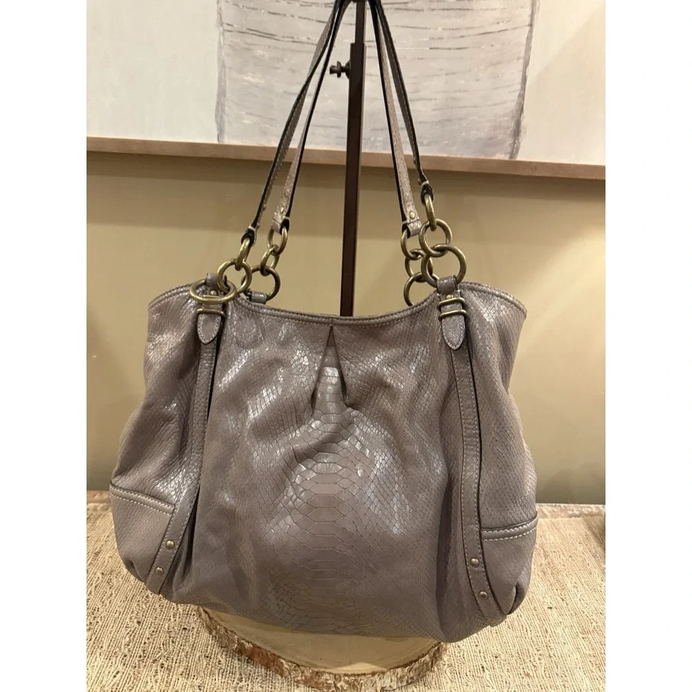 Coach Gray snakeskin Leather Embossed Triple Section Shoulder Bag‎ Purse 16834
